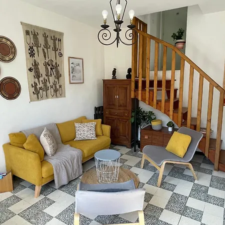 Belle Maison Avec Jardin A 1mn De La